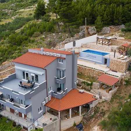 Exclusive Villa Almissa With Swimming Pool And Sea View Lokva Rogoznica Eksteriør billede