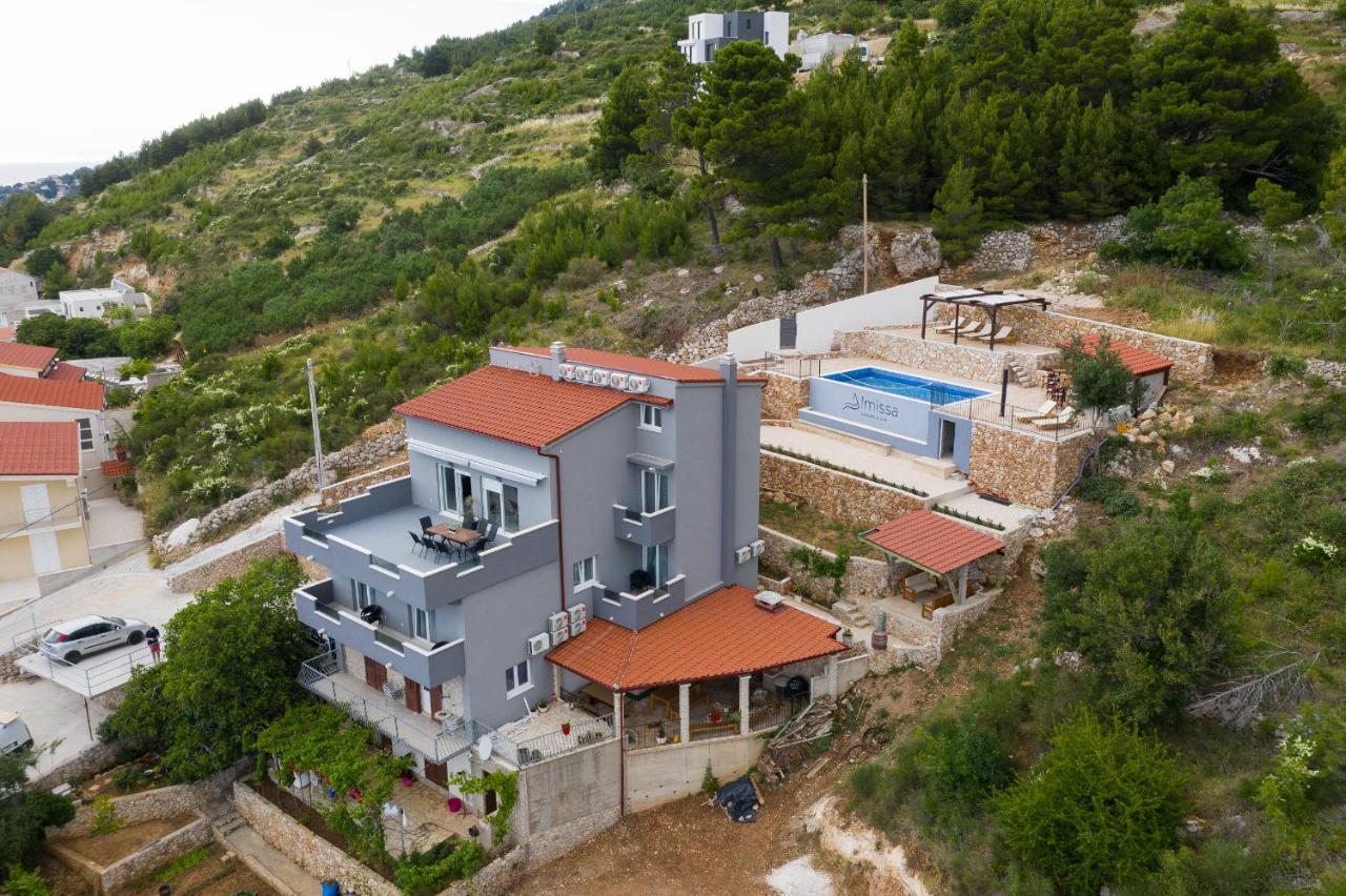 Exclusive Villa Almissa With Swimming Pool And Sea View Lokva Rogoznica Eksteriør billede